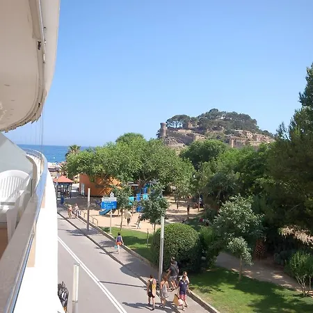 Lets Holidays Ancora Lägenhet *