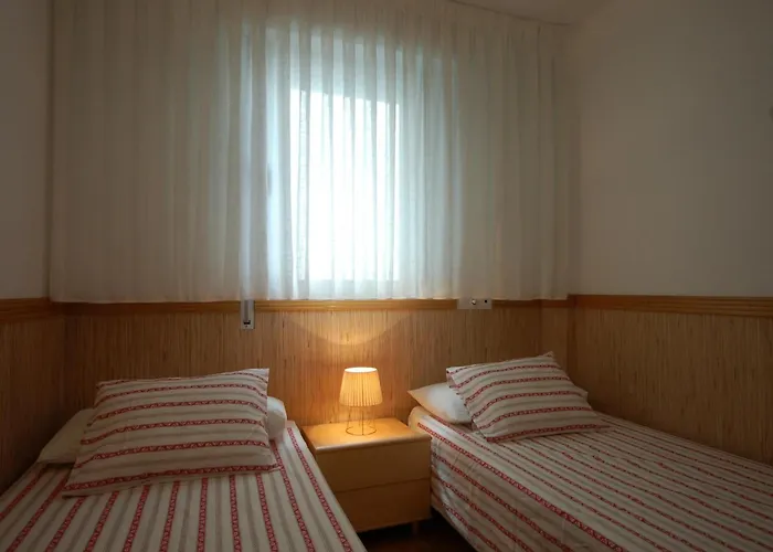 Appartement Lets Holidays Excellent Next *